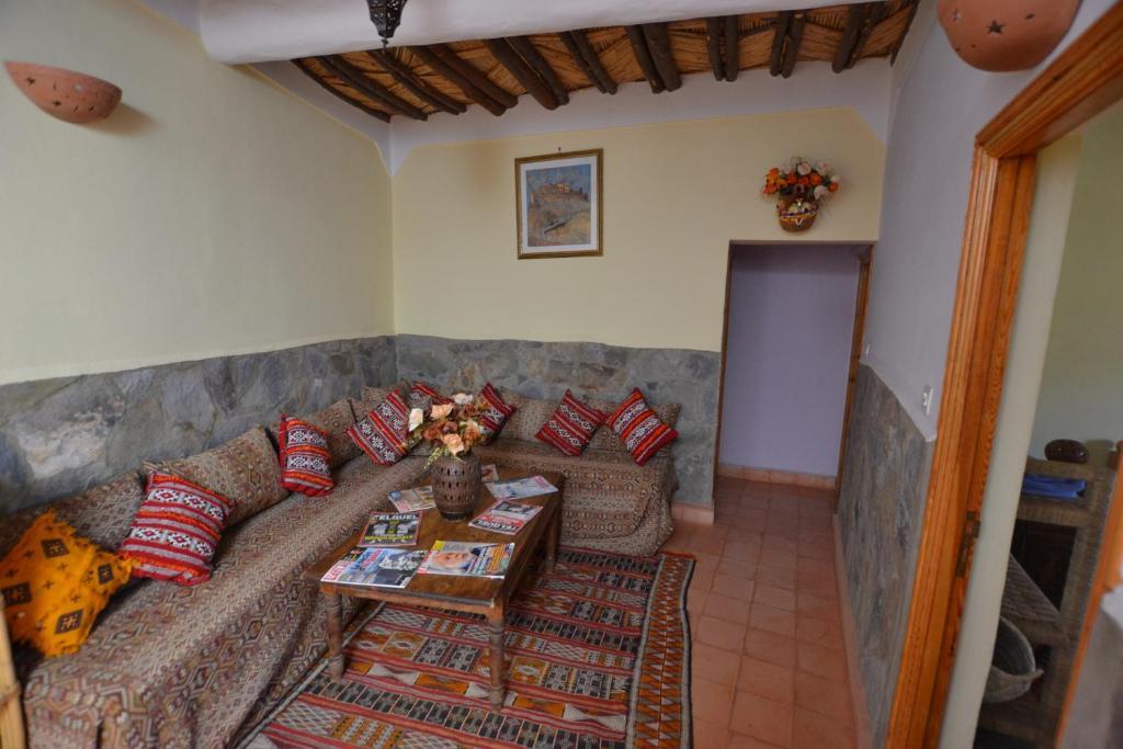 Hotel Tizourgane Kasbah Tiguissas Exterior foto