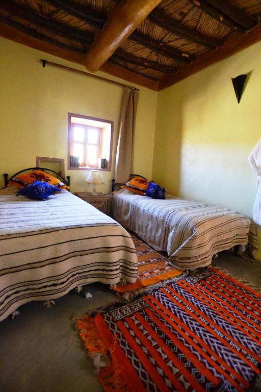 Hotel Tizourgane Kasbah Tiguissas Habitación foto