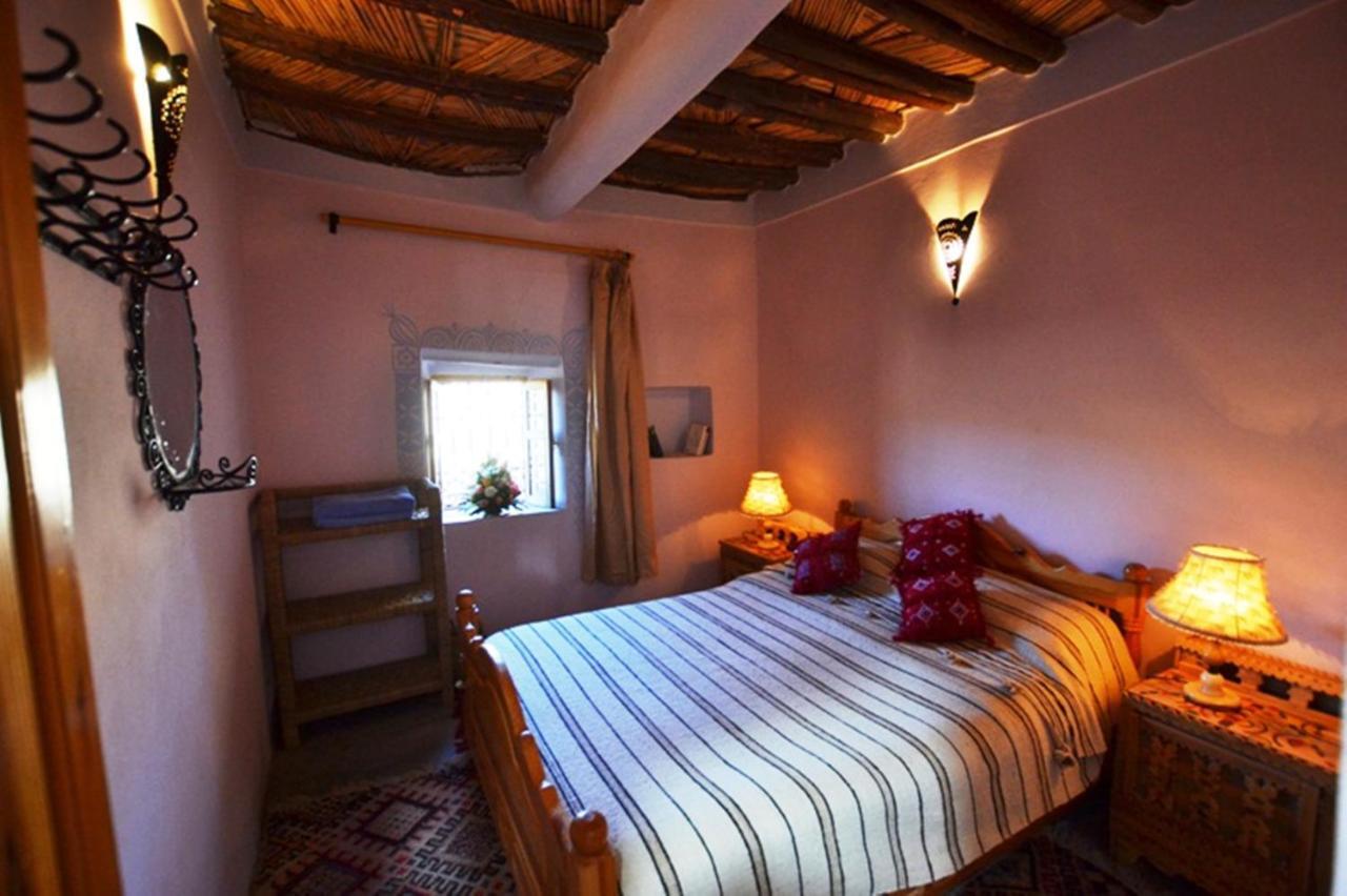 Hotel Tizourgane Kasbah Tiguissas Habitación foto